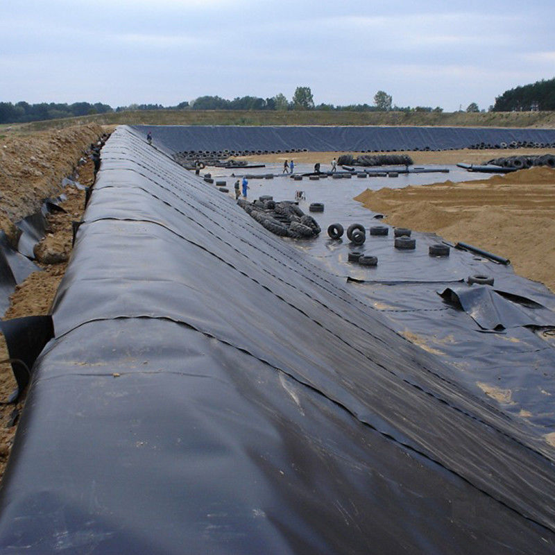 آب ضد آب HDPE ژئوممبران لاینر استخر برای مخازن آب مزرعه کباب ماهی 0.2 - 2.5mm