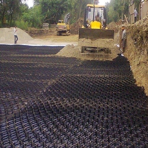 سلول ژئولوژیکی پلاستیکی HDPE 100-445 برای ثبات خاردار