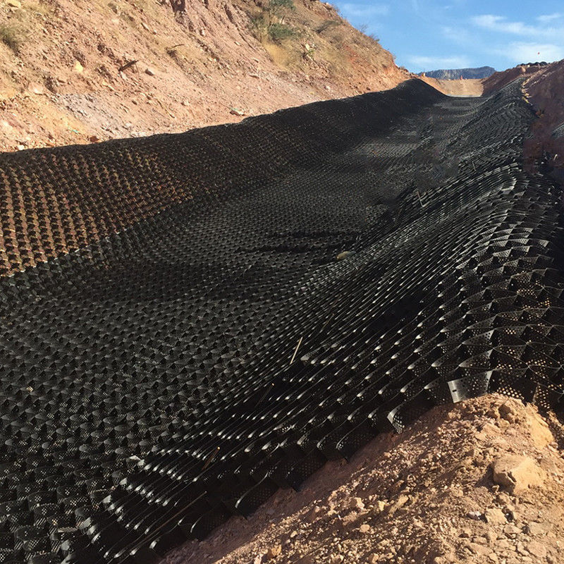 HDPE شبکه خاکستری مواد سیستم راهروی ساختاری Geocell برای تقویت جاده ها سبد چمن شبکه