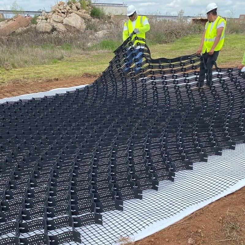 تثبیت کننده خاکساری سیاه شبکه زمین HDPE Geocell Factory تثبیت کننده خاکساری برای دیوارهای نگهدارنده راهروی