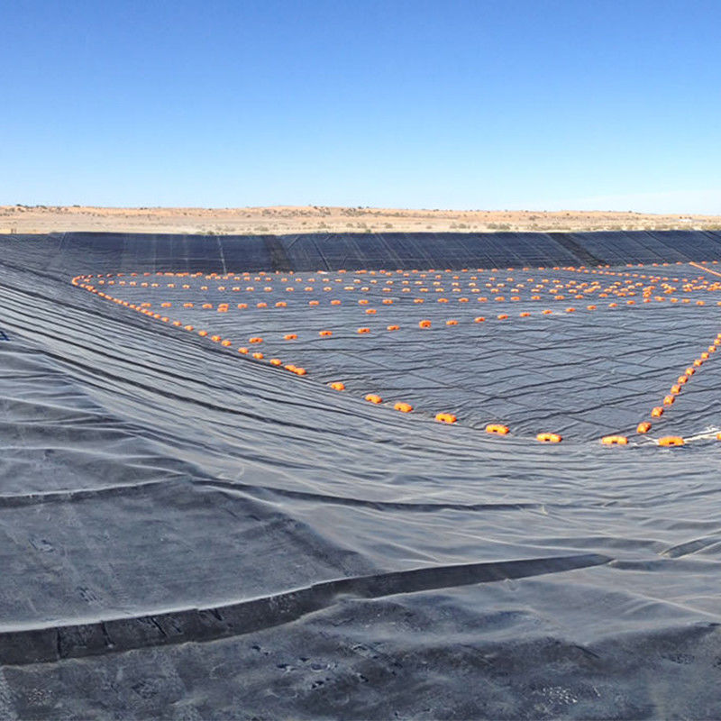 100٪ مواد نوجوانی ASTM استاندارد GM13 HDPE Geomembrane Liner 0.3mm 0.5mm 1.0mm 1.5mm 2.0mm برای دفن زباله / استخر میگو
