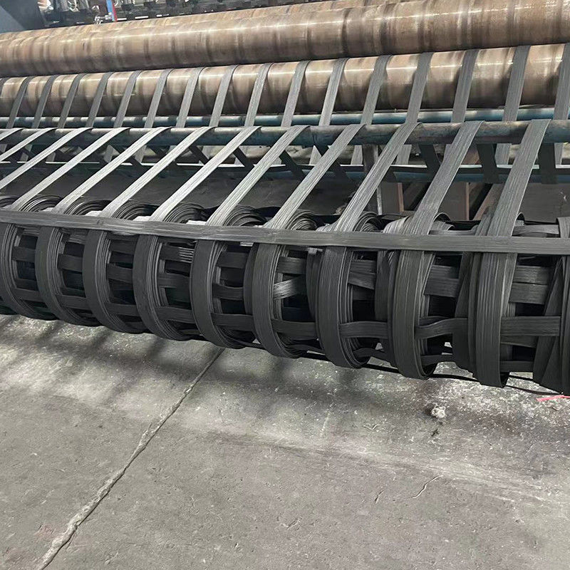 شبکه جغرافیایی پلاستیکی تقویت شده با فیبر قدرت بالا پلی استر Bixial Geogrid شبکه جغرافیایی پلاستیکی فیبر برای ساخت جاده