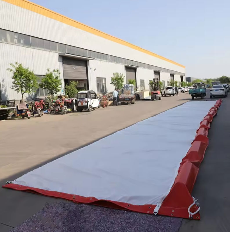 پرده شناور آب برای محیط های آبی سازگار با محیط زیست روغن ریزش بوم PVC پرده شناور