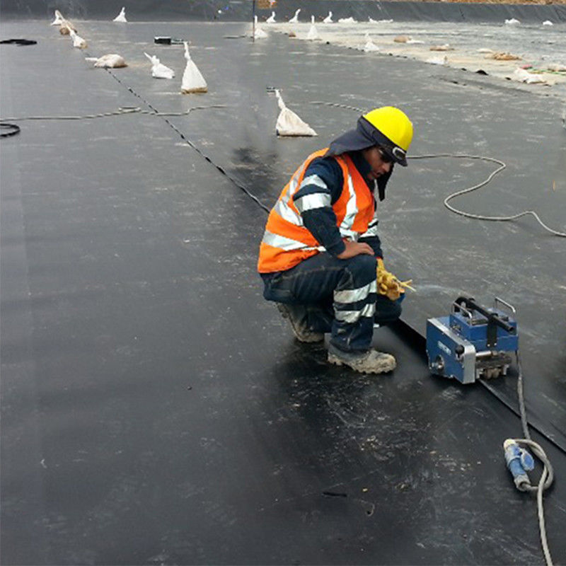 HDPE ژئوممبرن لاینر استخر 1.0mm ضخامت با مواد 100٪ نوجوانی برای کانال آب