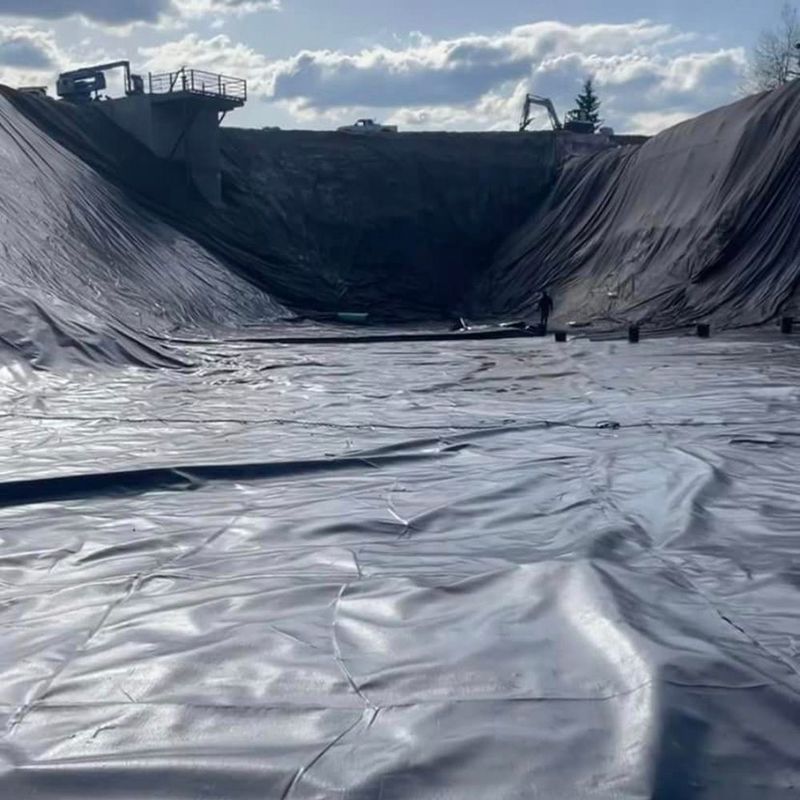 HDPE High Definition Polyethylene Liner سبک طراحی صنعتی برای استخر های ماهی و کباب