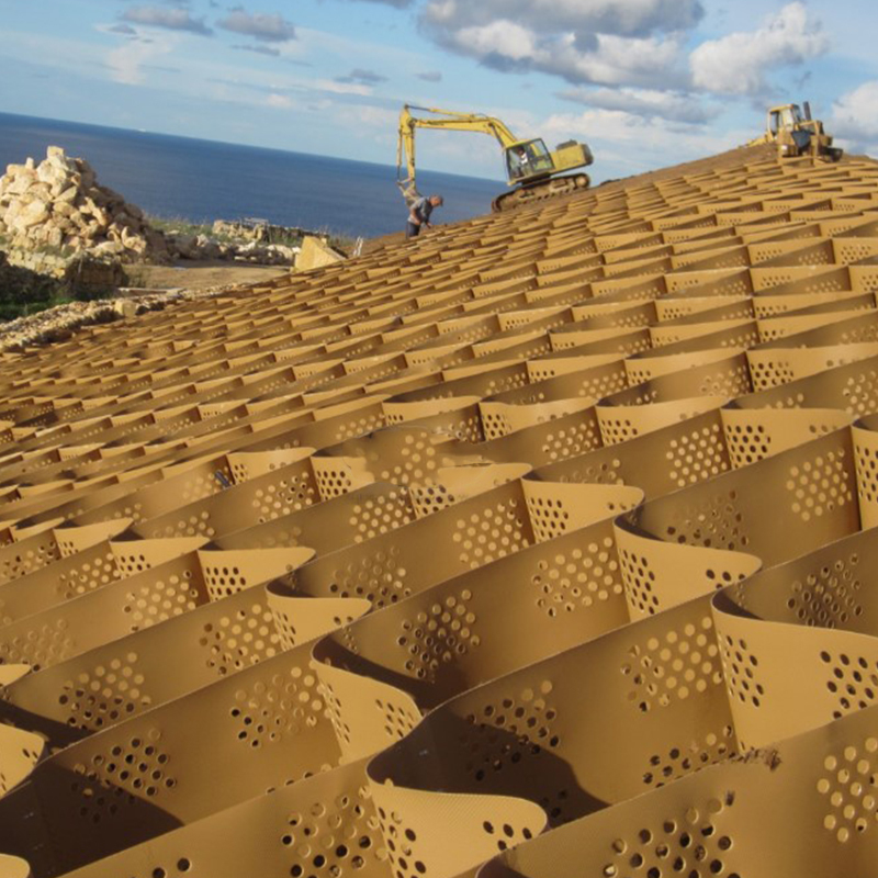 شبکه ژئوسل پلاستیکی HDPE با بافت و سوراخ‌دار برای تثبیت مسیرهای ورودی، تقویت پایه جاده، پارکینگ و حفاظت از شیب