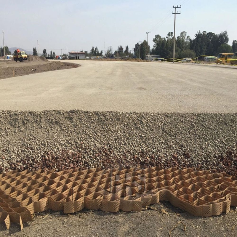 ژئوسل های HDPE با دوام، ژئوسل HDPE با سطح صاف برای جاده ها، کنترل فرسایش برای شیب ها، پشتیبانی از دیوار حائل